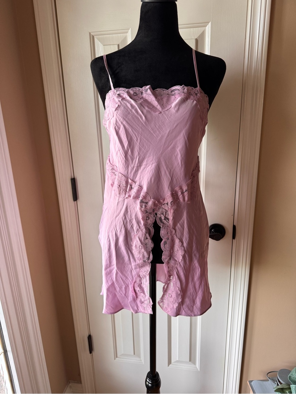 Lyrebird Silky Lace Fly Away Cami - lilac- sz small - NWT - Picture 12 of 12
